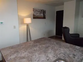 Windham Court Suites - Image 5