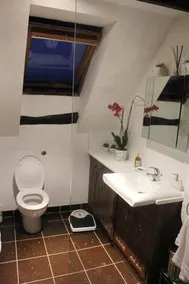 Cross Cottage - Image 4