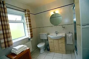 Knockanroe House - Image 2