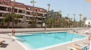 Modern and recently renovated apartment in Arona - Image 5