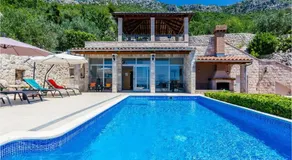 House in Trsteno for 12 people with 6 rooms Ref. 622017 - Image 1