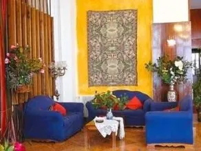 Achilles Beach Hotel - Image 2