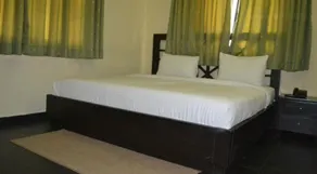 Knightsbridge Hotels - Image 4