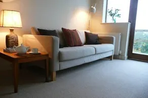 Marine Lodge - Image 3