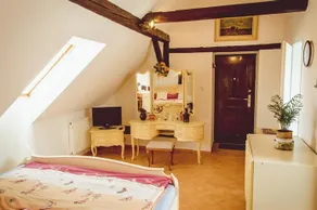 VENKOVSKÁ USEDLOST NA KAČINÁCH - Image 4