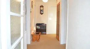 Hazel Bank Villa Apartment - Image 4