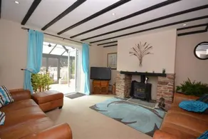 Cutlands Barn - Image 4