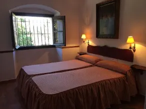 El Aleznal - Image 4