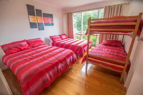 Ella Beach House - Image 4