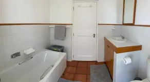 Southern Cross Beach House - Image 5