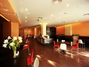 Jinjiang Inn Zhongshan Hubin Road - Image 2
