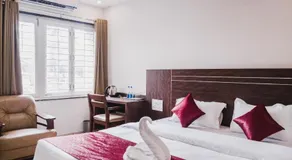 D' Manor Service Apartment - Image 3