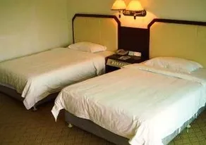 Silver Lake Hot Spring Holiday Hotel - Image 3