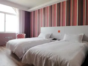 Oushang Business Hotel - Image 5