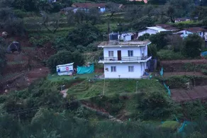 Kumaran Cottages - Image 2