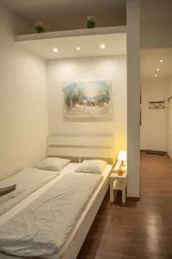 Innsbruck Deluxe City Center Studio - Image 4
