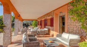 Amazing Mallorca Villa 8 Bedrooms Villa Selva Grande Magnificent House with Private Pool & Short Walk to Local Village Selva - Image 4