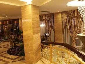 Luxurious Palaces Hotel - Image 4