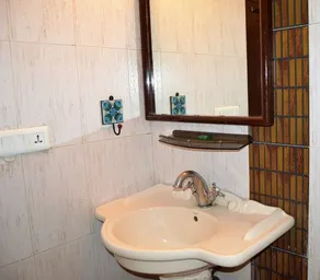 ASTO 201 Hotel Gulab Garh - Image 4
