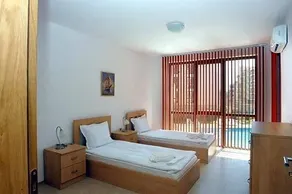 Sunny View North Apartments - Image 2