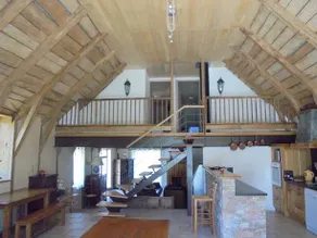 Holiday home with terrace, garden & BBQ | Mountain view - Image 3