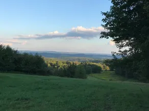 Tentrr - Lucky Hill - Image 1