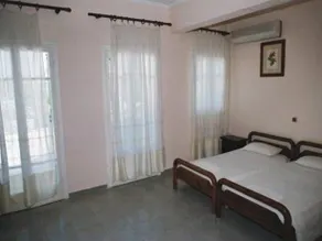 Oscar Hotel Feakes - Image 5