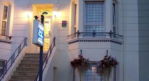 St Albans Guest House Dover - Image 2