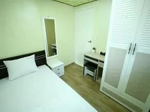 Jj Guesthouse - Image 2