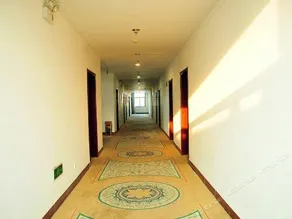 Ji'nan Airport Business Hotel - Image 3
