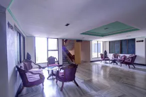 SPOT ON 33415 Hotel Oriental Towers - Image 5
