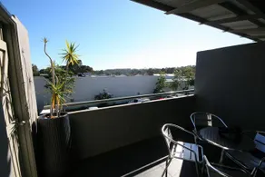 Rooftop Apartments - Image 5