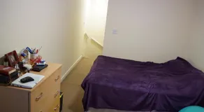 Lower Cathedral Road Apartment - Image 3