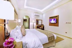 Auris Alfanar Villa - Image 5