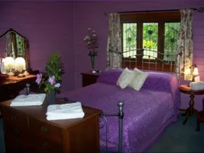 Gypsy Falls Waterfall Retreat - Image 3