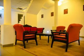 Rainbow Beach Hotel - Image 2