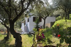 Villa Grotta Azzurra - Image 2