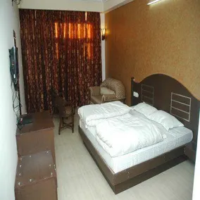 Hotel Prem Nisarga - Image 4