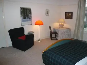 HilversHome Bed & Breakfast - Image 4