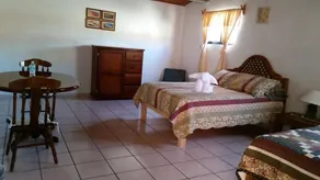 Hospedaje Casa los Manzanos - Image 4