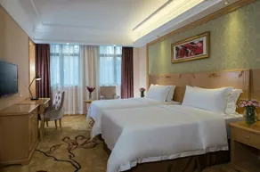 Vienna Hotel Shenzhen Theater - Image 5