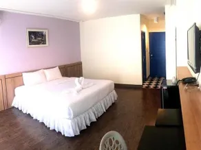 สมอลล์วิลล์ SmallVille Hotel - Image 3