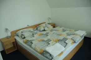 Huszar Panzio Es Etterem - Image 3