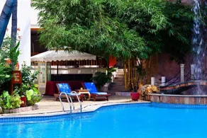 Dong Rong Guest International Hotel - Image 2
