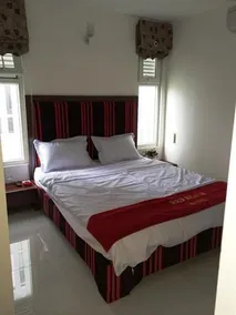 Red Beach Hotel - Image 2