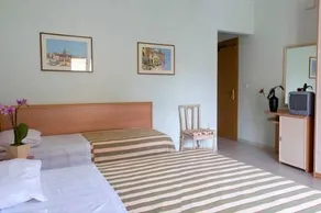 Hotel Jollino - Image 2