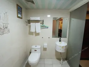 Yuehai Hotel - Image 4
