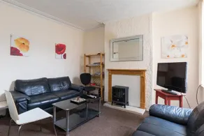 Birmingham Guest House 09 - Image 2