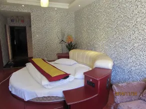 Kunming Bo Ya Apartment - Image 4