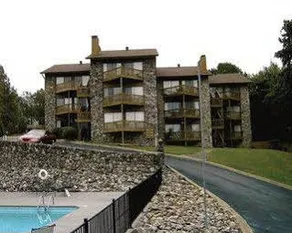 Hamilton Harbor Hideaway - Image 1